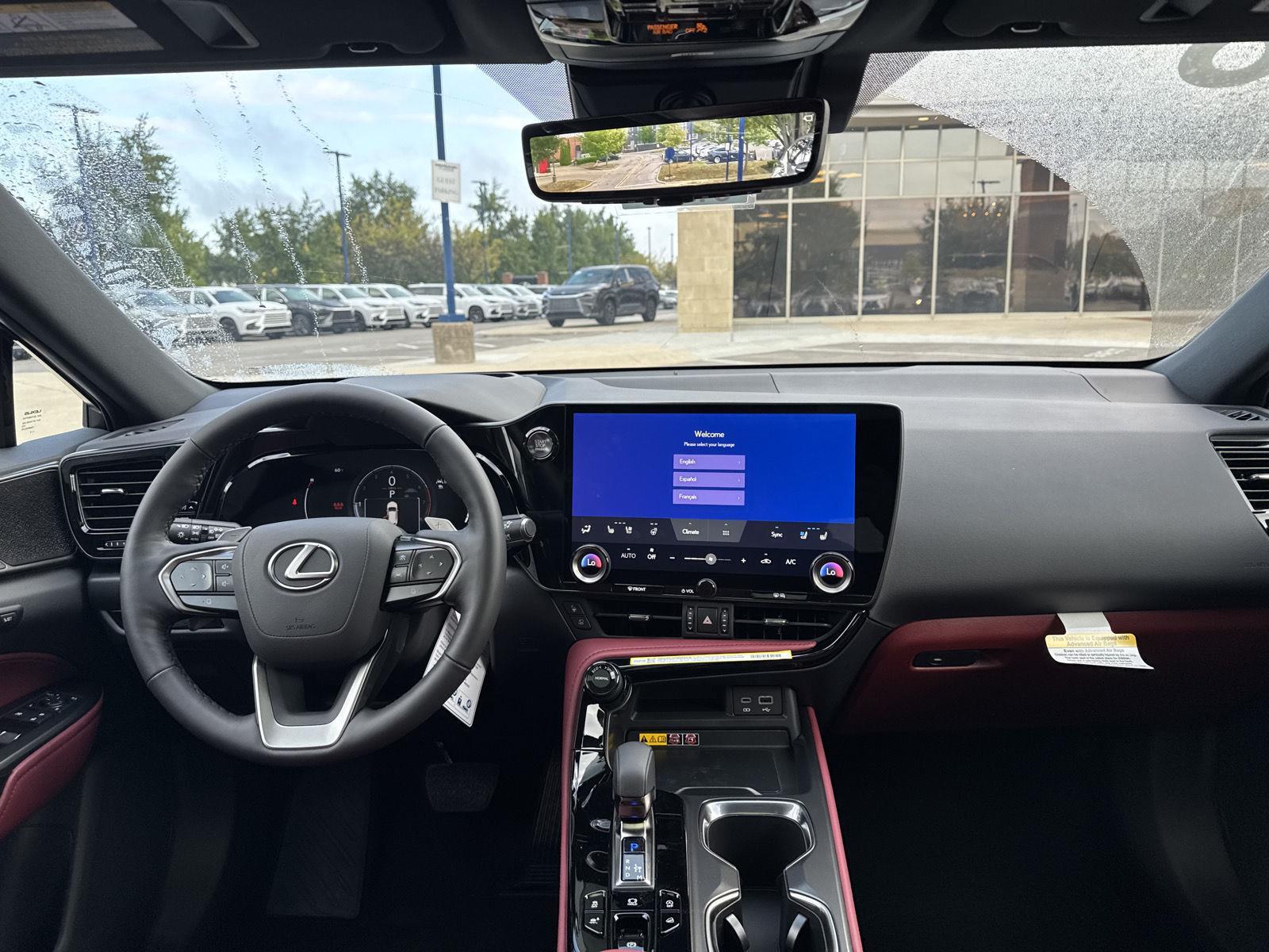 2026 Lexus NX 350 Luxury photo 15
