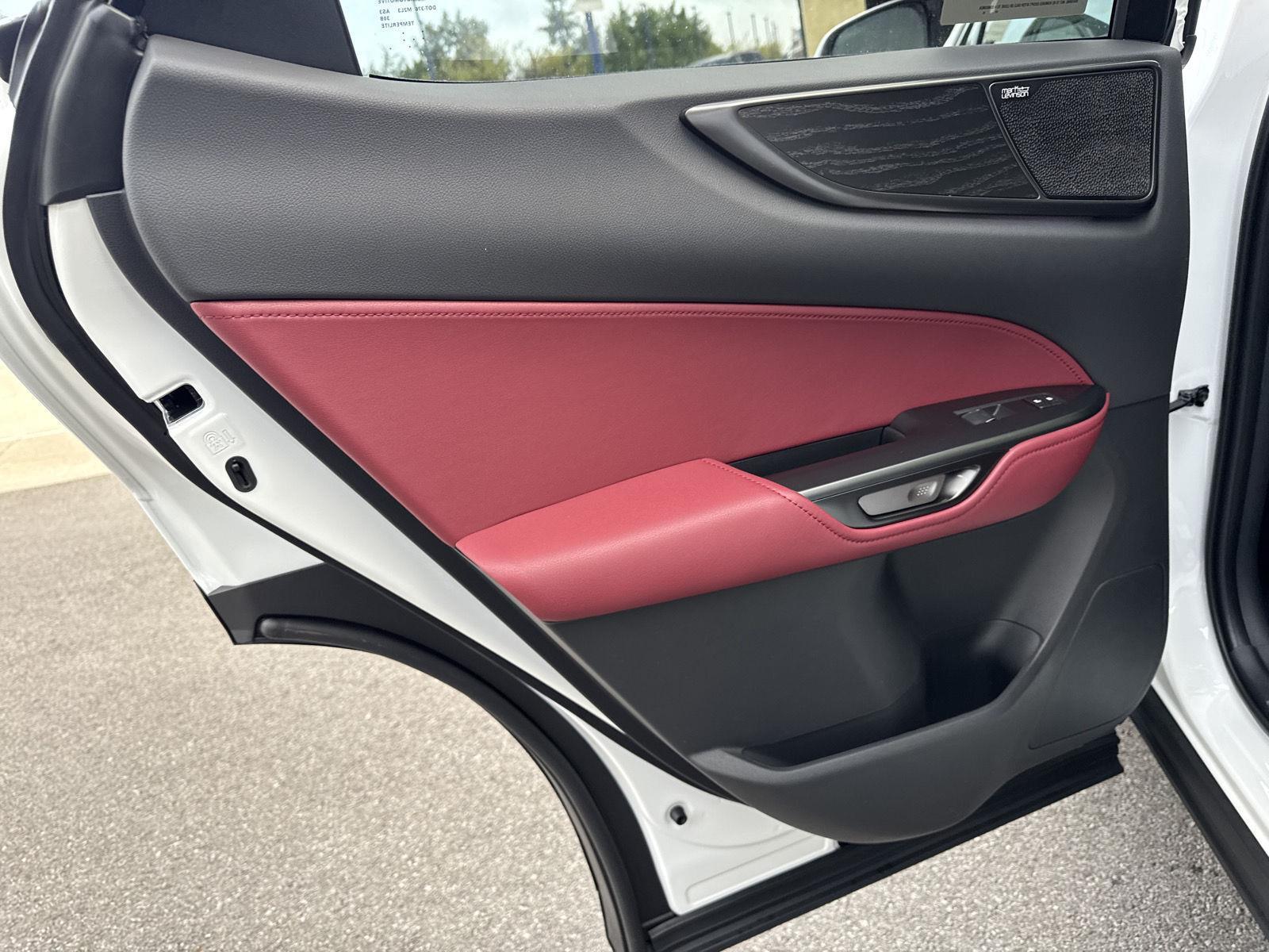 2026 Lexus NX 350 Luxury photo 16