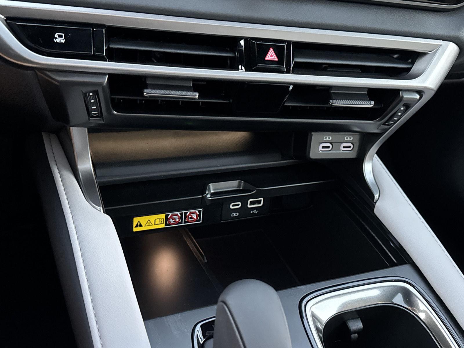 2025 Lexus RX Premium photo 21