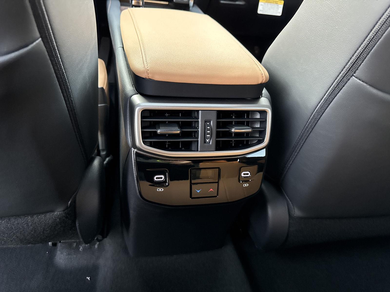 2025 Lexus RX Premium AWD photo 15