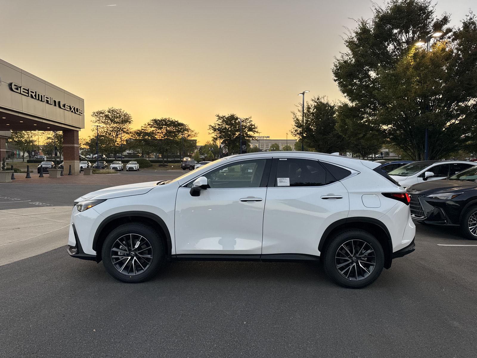 2026 Lexus NX 350h photo 6