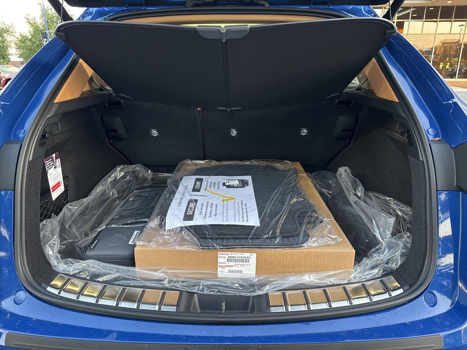 2026 Lexus NX 350 Luxury photo 12