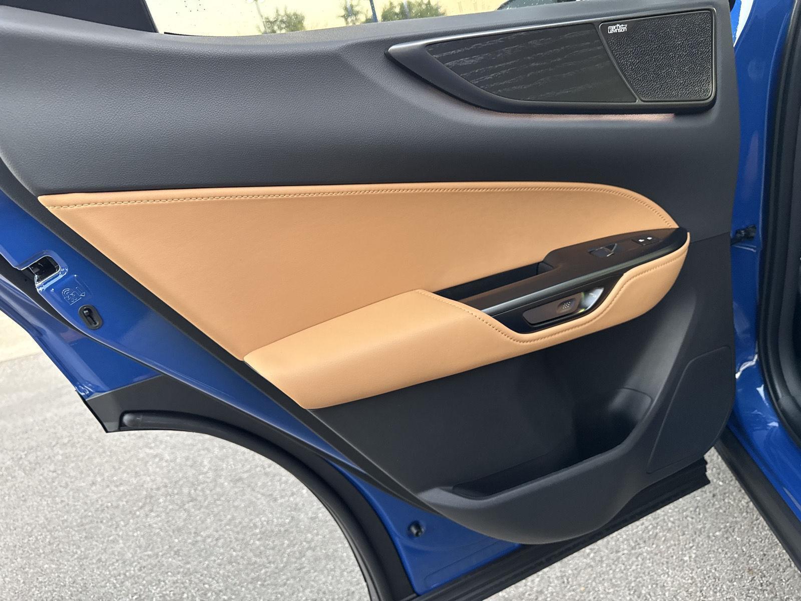 2026 Lexus NX 350 Luxury photo 14
