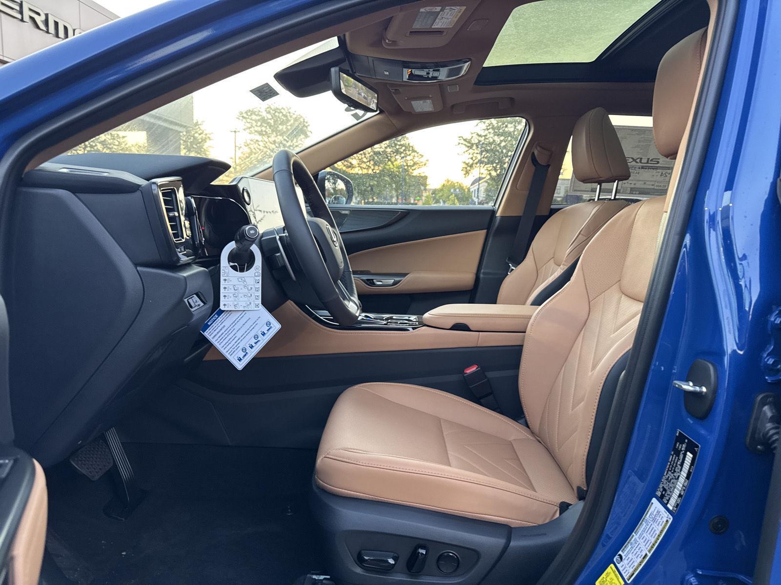 2026 Lexus NX 350 Luxury photo 17
