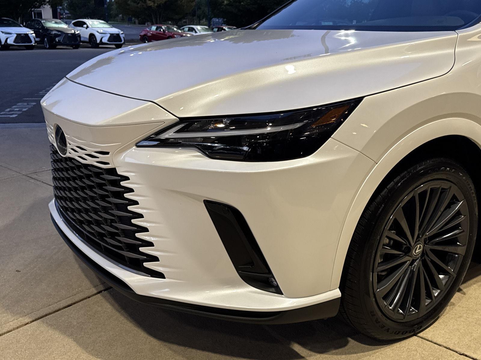 2025 Lexus RX 350 Premium AWD photo 9