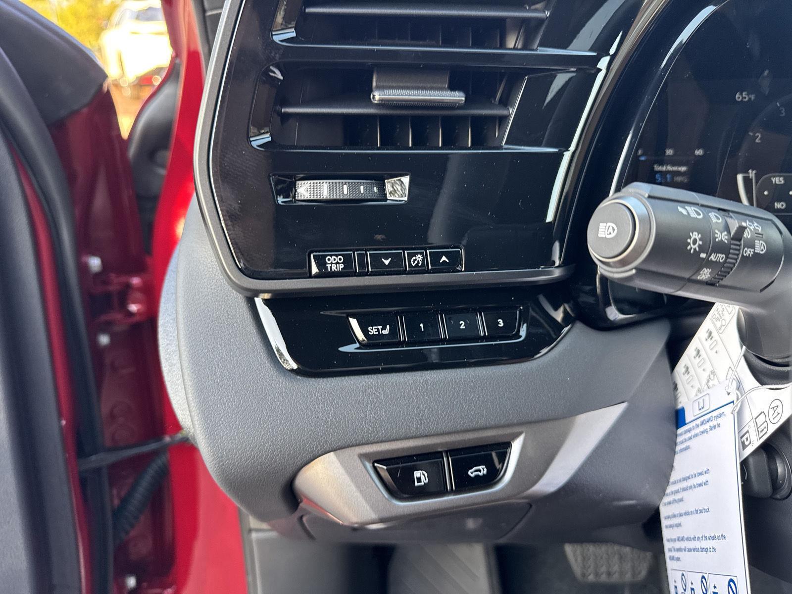 2025 Lexus RX 350 photo 21