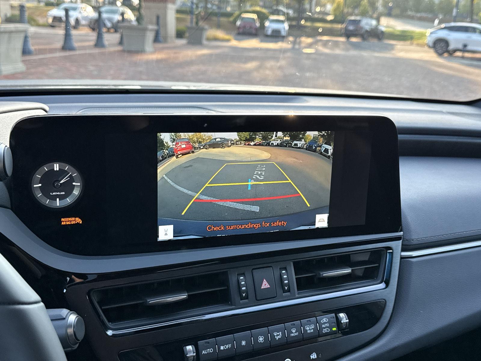 2025 Lexus ES 350 photo 24