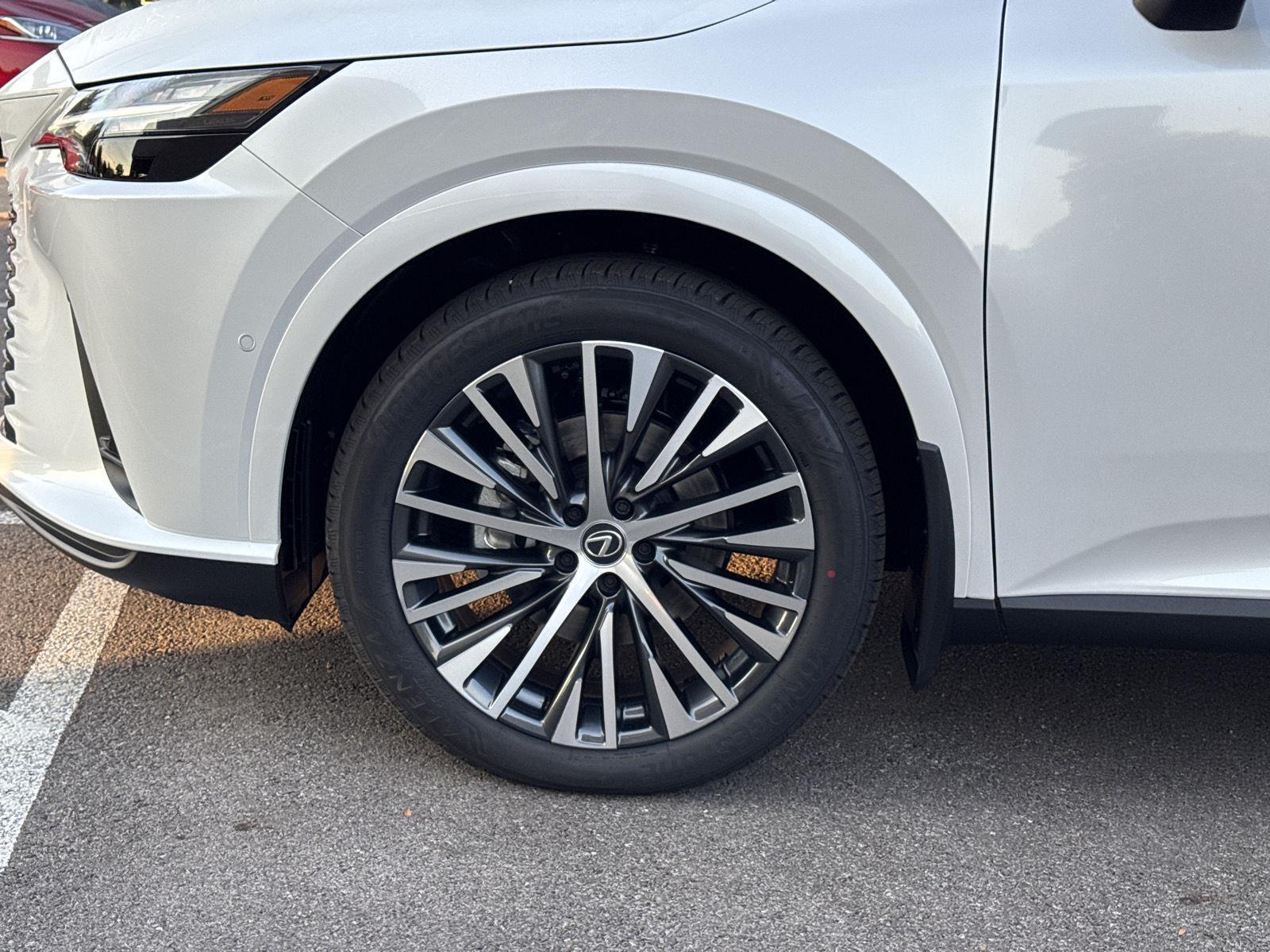 2025 Lexus RX 350 photo 9