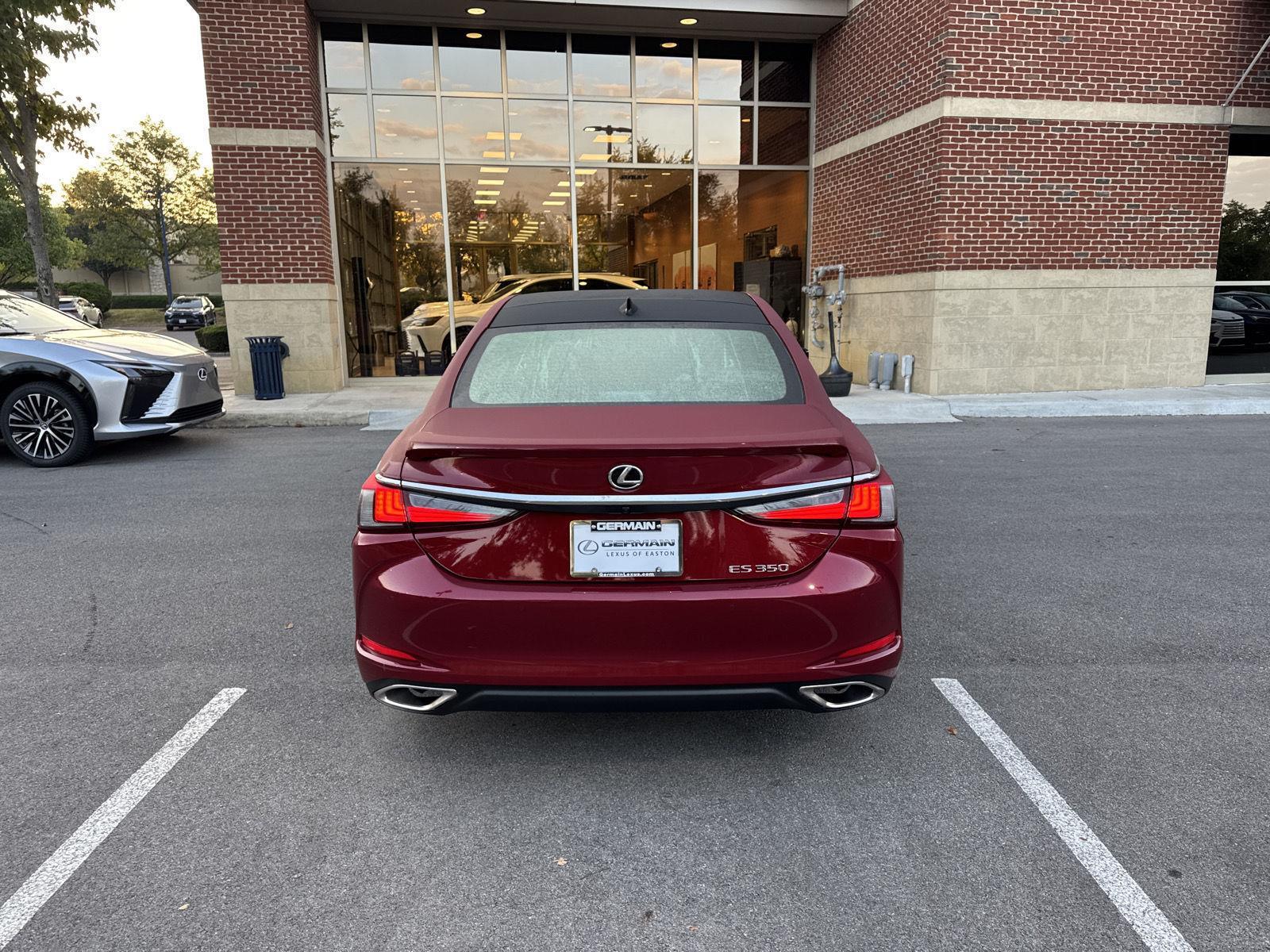 2025 Lexus ES 350 Ultra photo 6