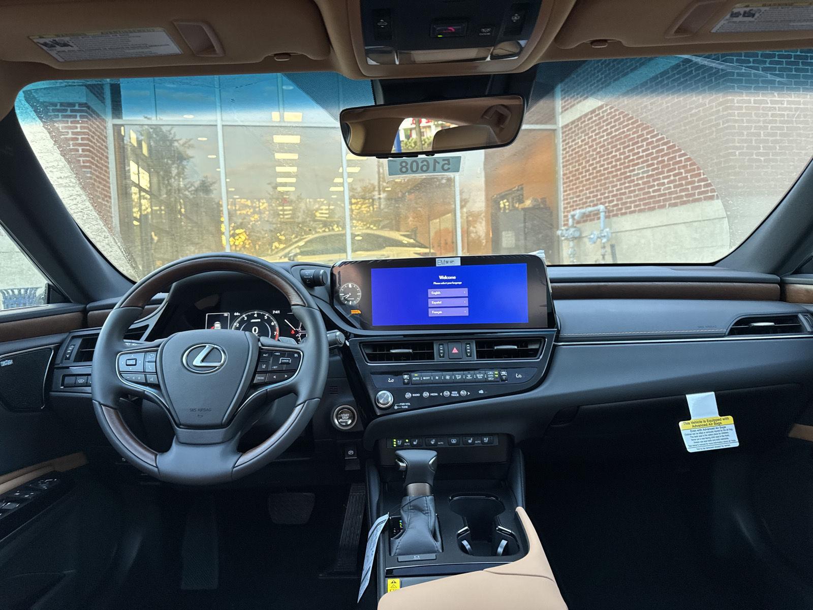 2025 Lexus ES 350 Ultra photo 13
