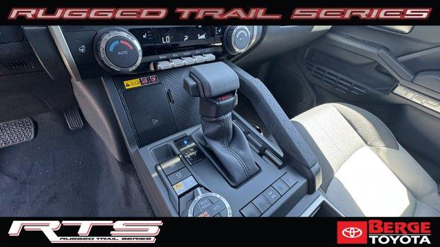 2024 Toyota Tacoma 4WD TRD Off Road 21