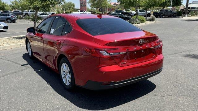 2025 Toyota Camry LE 4