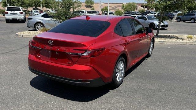 2025 Toyota Camry LE 5