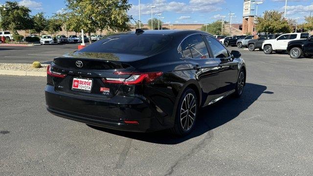 2025 Toyota Camry XLE 5