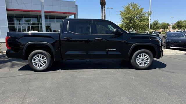 2025 Toyota Tundra 4WD SR5 6