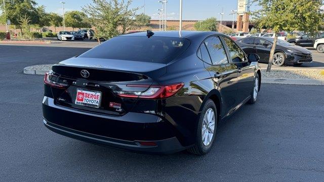 2025 Toyota Camry LE 5