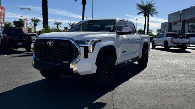 2025 Toyota Tundra 4WD SR5 2