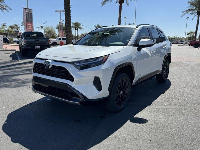 2024 Toyota RAV4 Hybrid SE 2