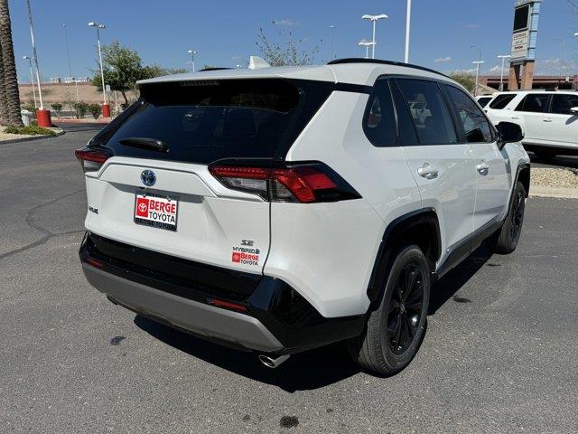 2024 Toyota RAV4 Hybrid SE 5