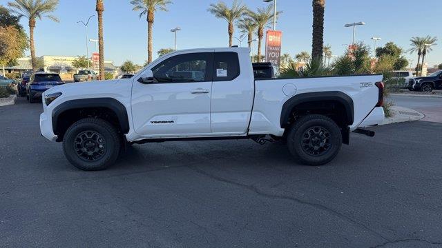 2024 Toyota Tacoma 2WD TRD PreRunner 3