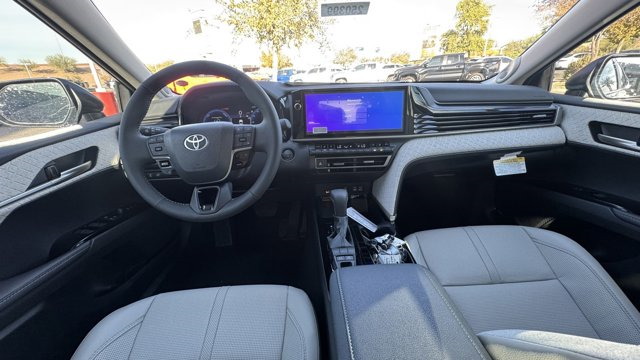 2025 Toyota Camry XLE 12