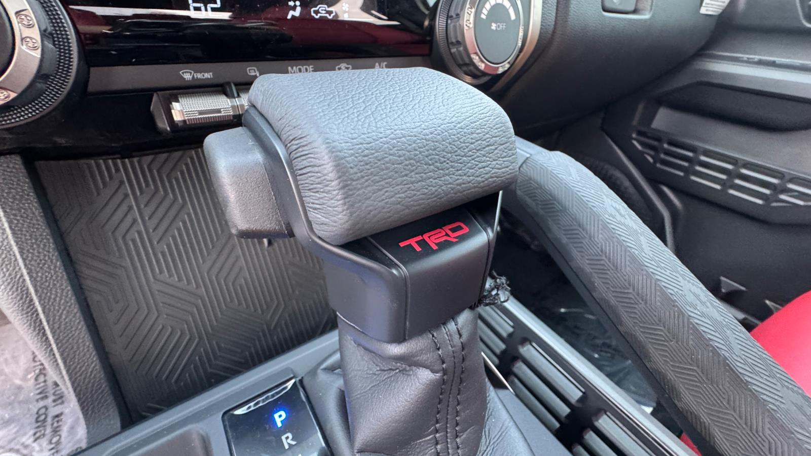 2025 Toyota Tacoma TRD Off-Road Double Cab photo 25