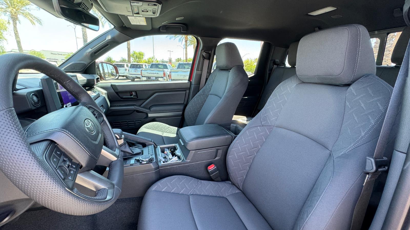 2025 Toyota Tacoma SR5 Double Cab photo 13