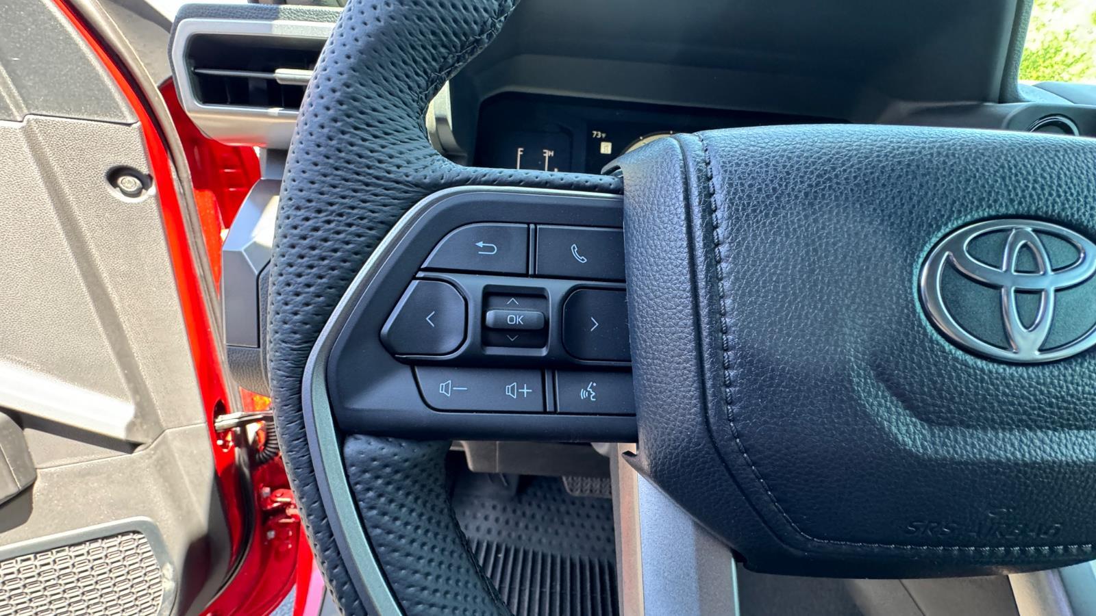 2025 Toyota Tacoma SR5 Double Cab photo 16