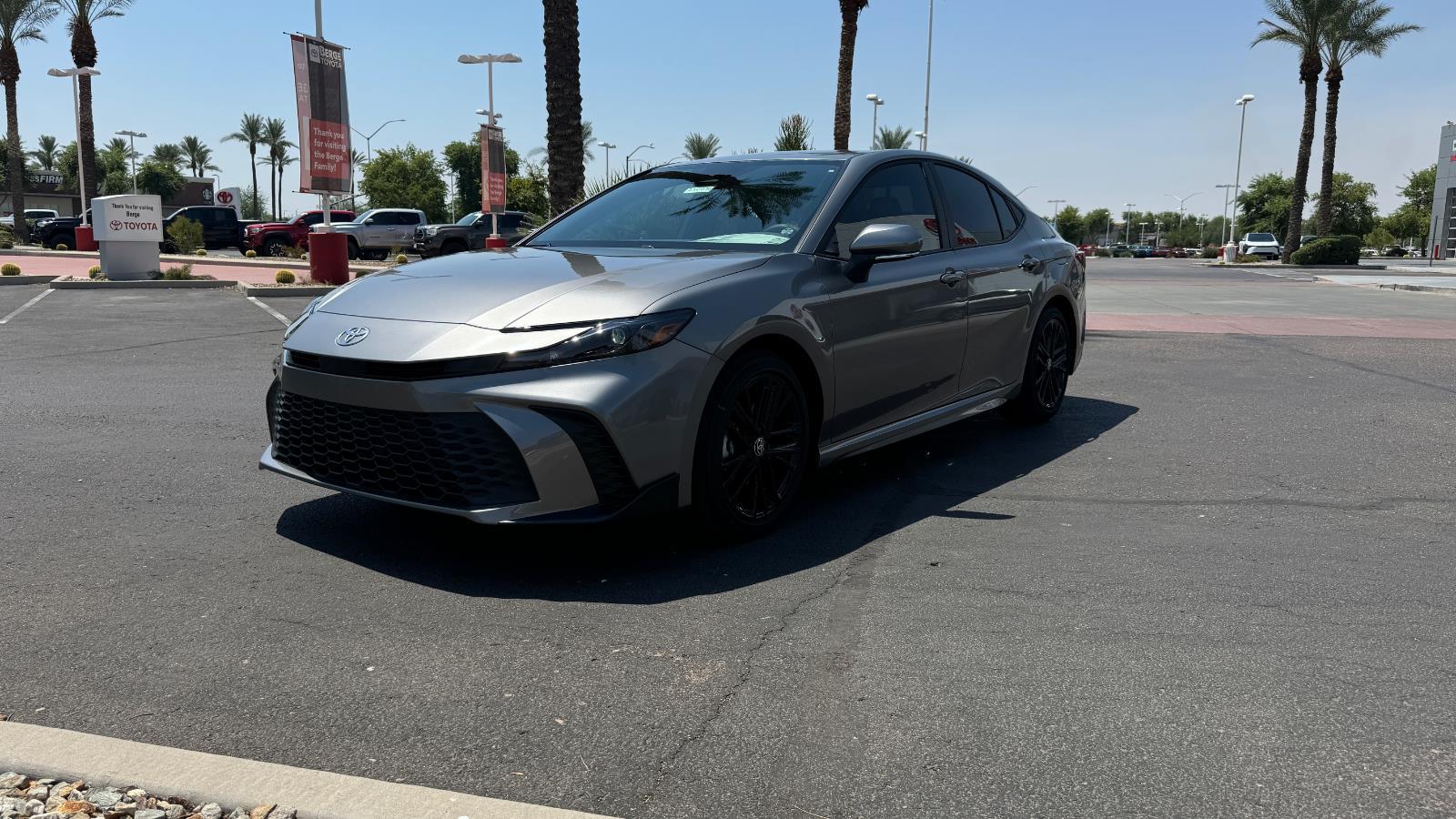 2026 Toyota Camry SE photo 2