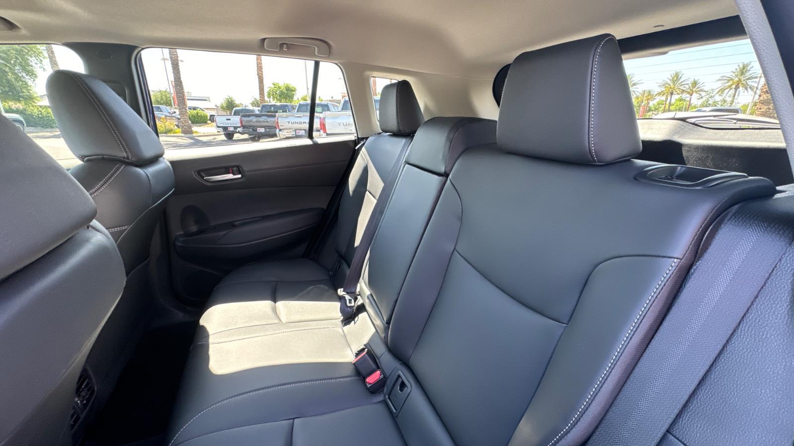 2026 Toyota Corolla Cross XLE photo 7