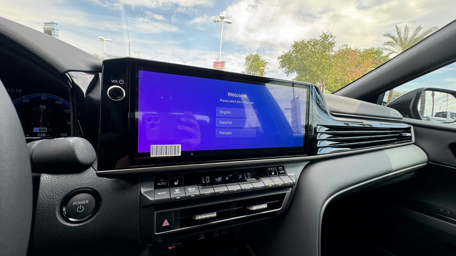 2025 Toyota Camry XSE photo 18