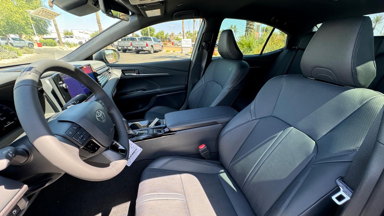 2025 Toyota Camry XSE photo 15
