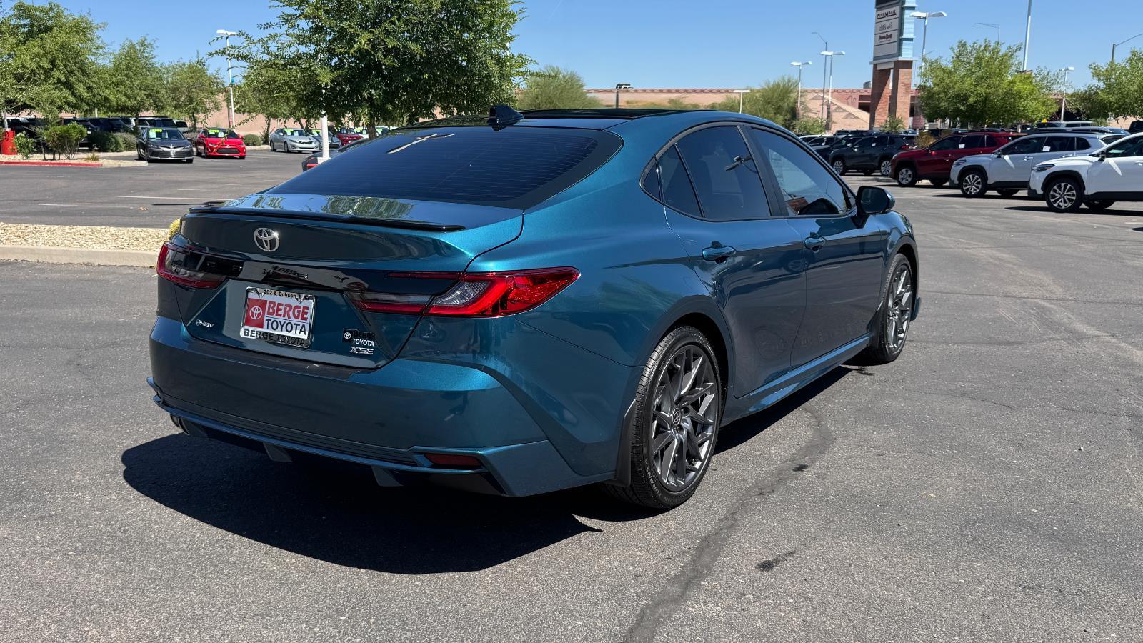 2025 Toyota Camry XSE photo 5