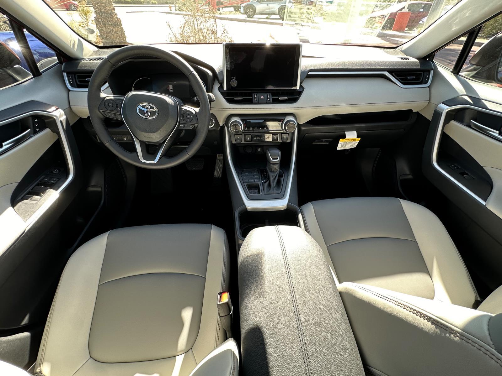 2025 Toyota RAV4 XLE Premium photo 10
