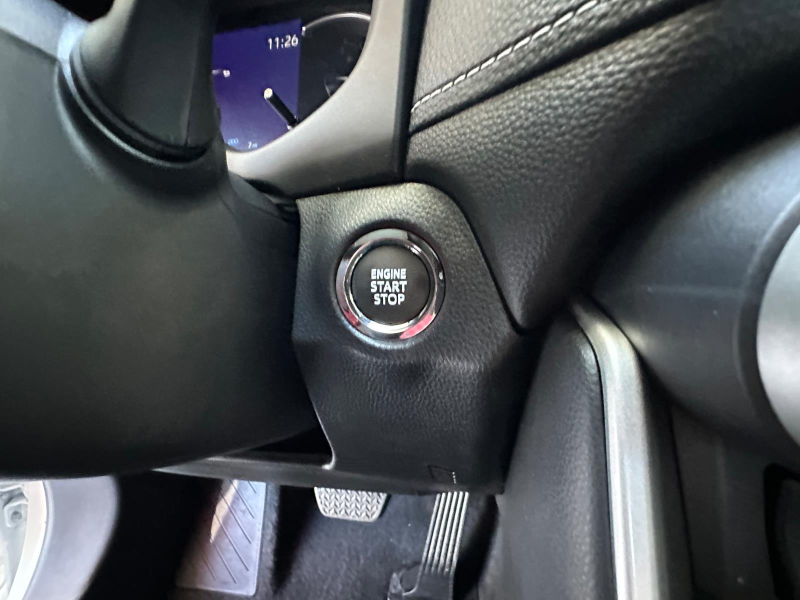 2025 Toyota RAV4 XLE Premium photo 18