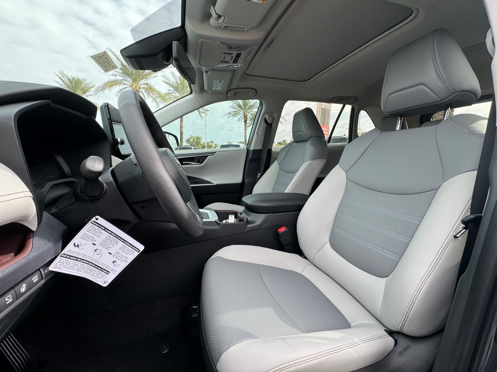 2025 Toyota RAV4 Limited photo 16