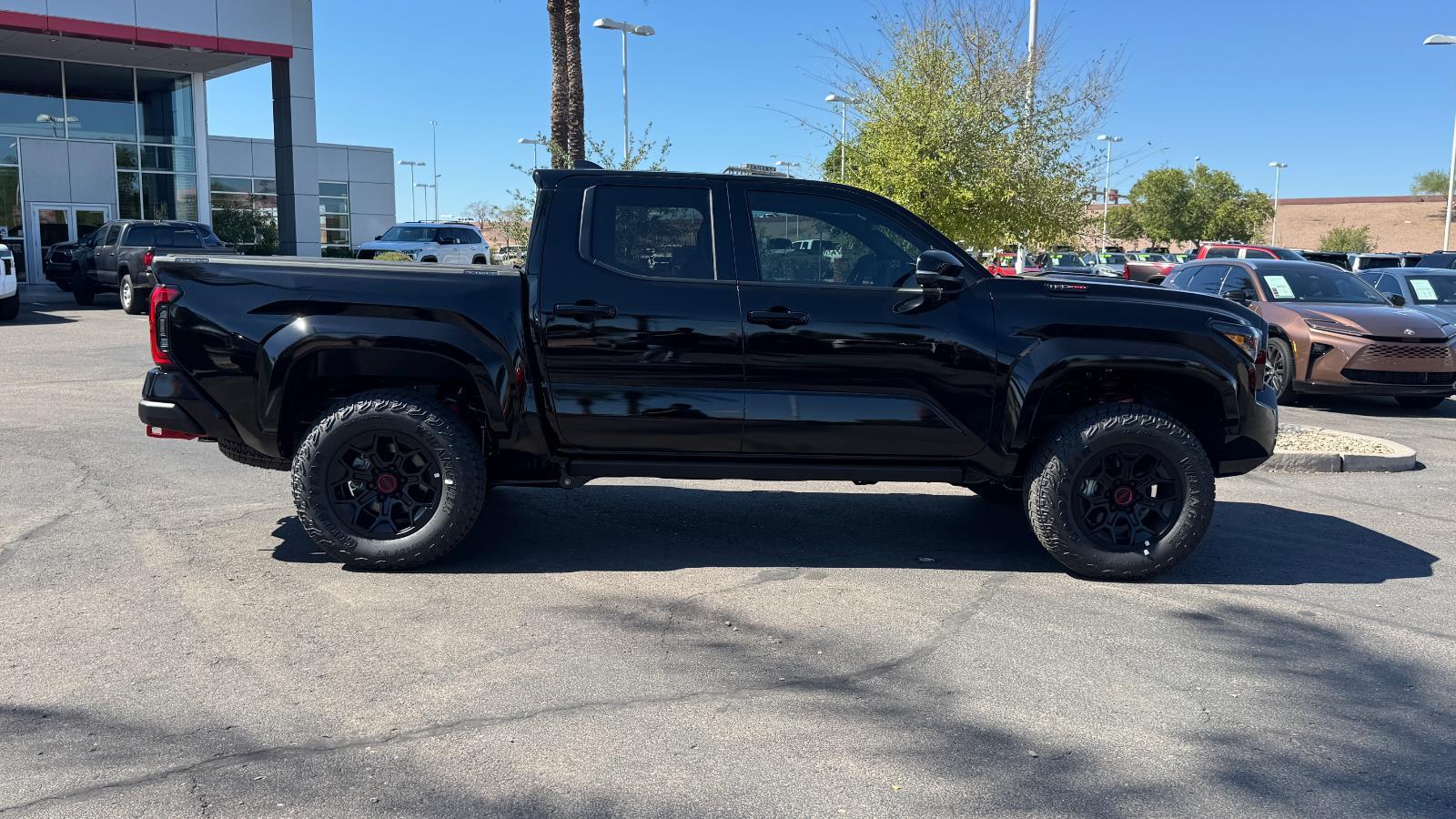 2025 Toyota Tacoma TRD Pro Double Cab photo 7