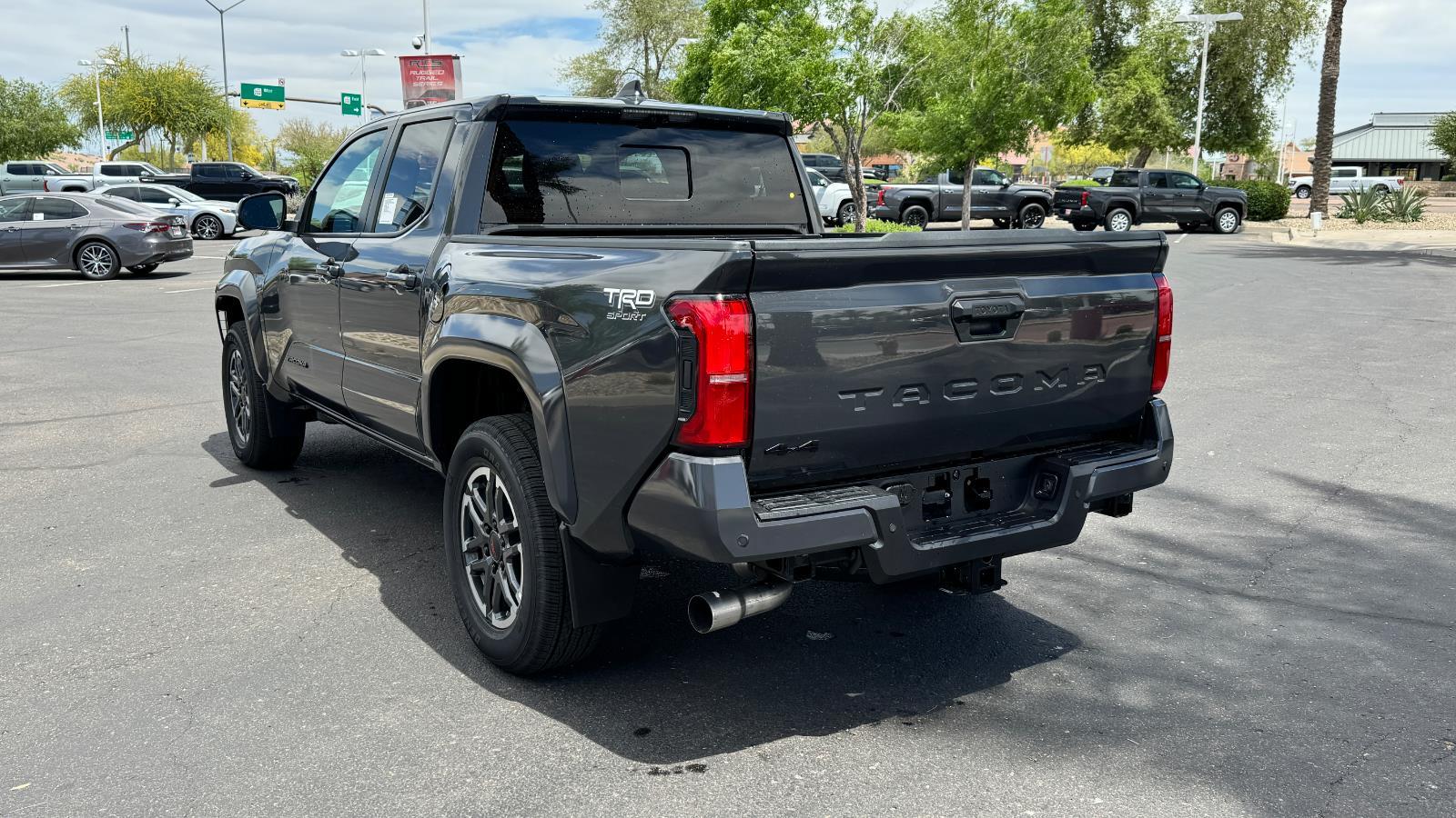2025 Toyota Tacoma TRD Sport Double Cab photo 4