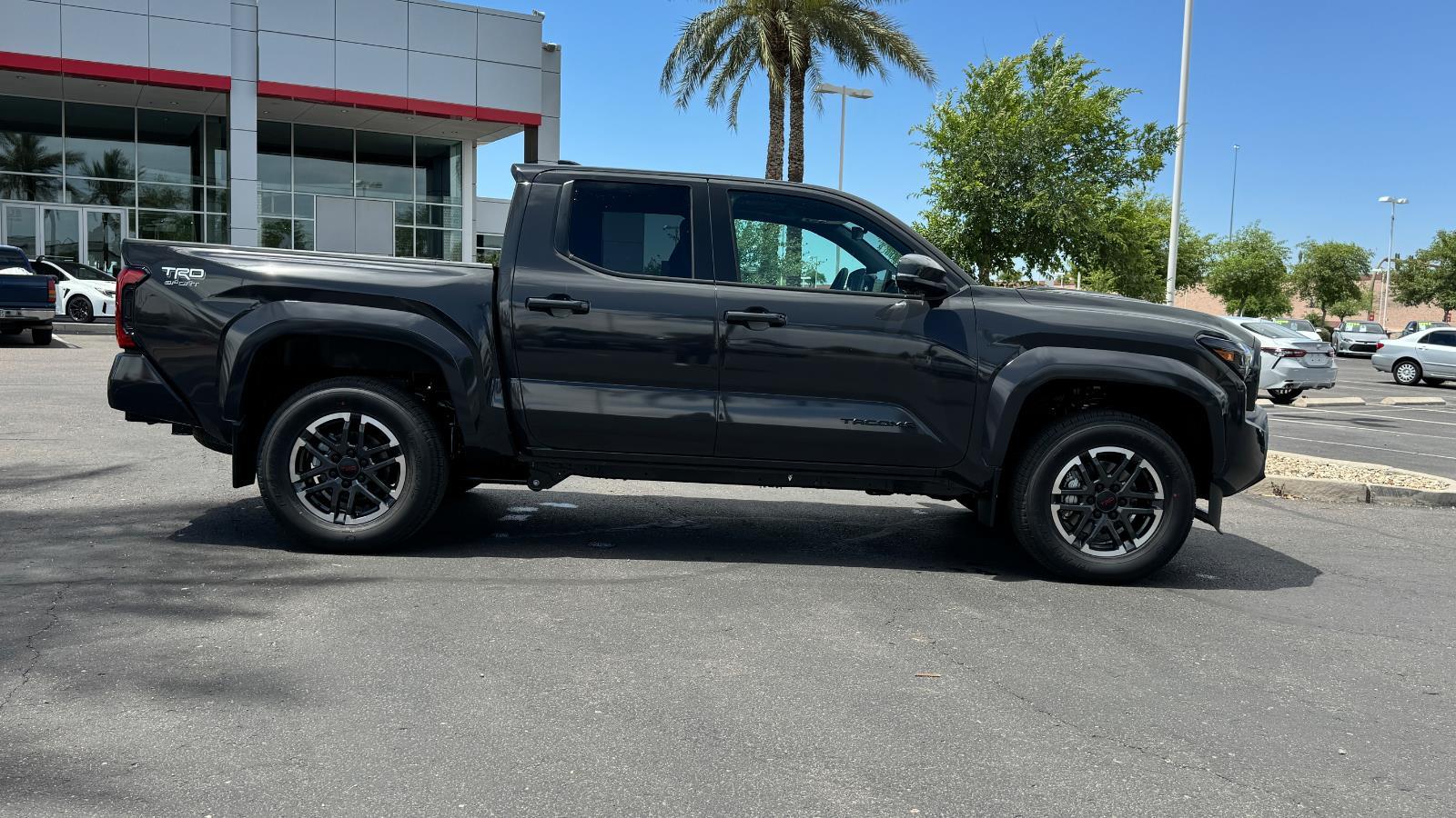 2025 Toyota Tacoma TRD Sport Double Cab photo 6
