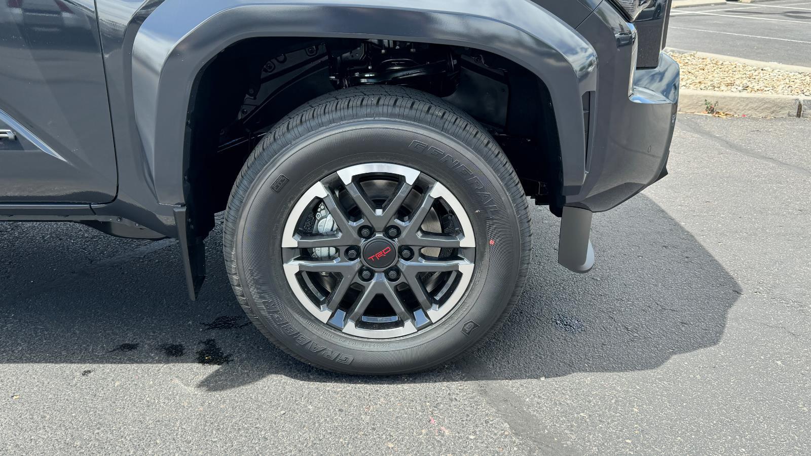 2025 Toyota Tacoma TRD Sport Double Cab photo 7