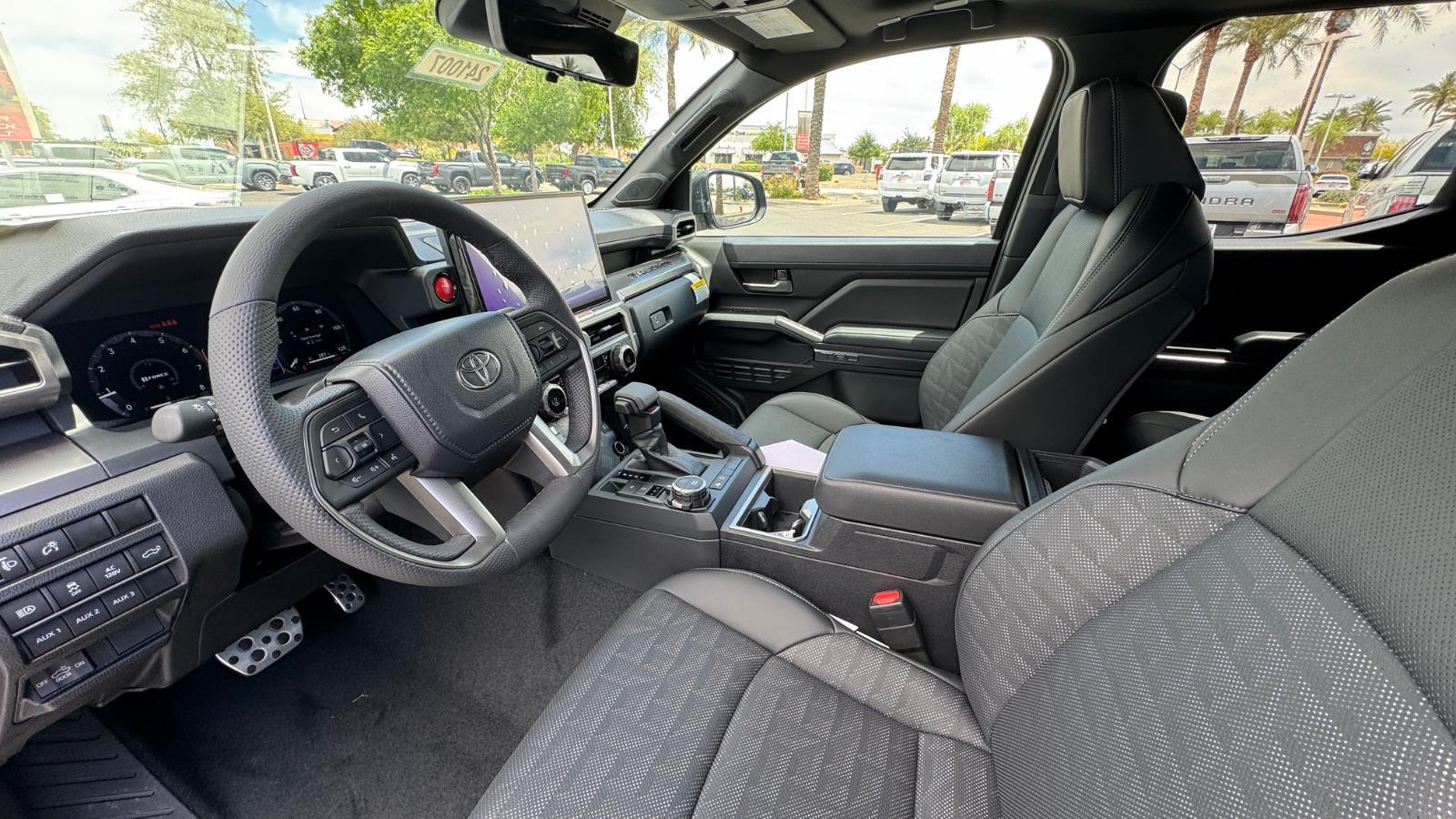 2025 Toyota Tacoma TRD Sport Double Cab photo 17