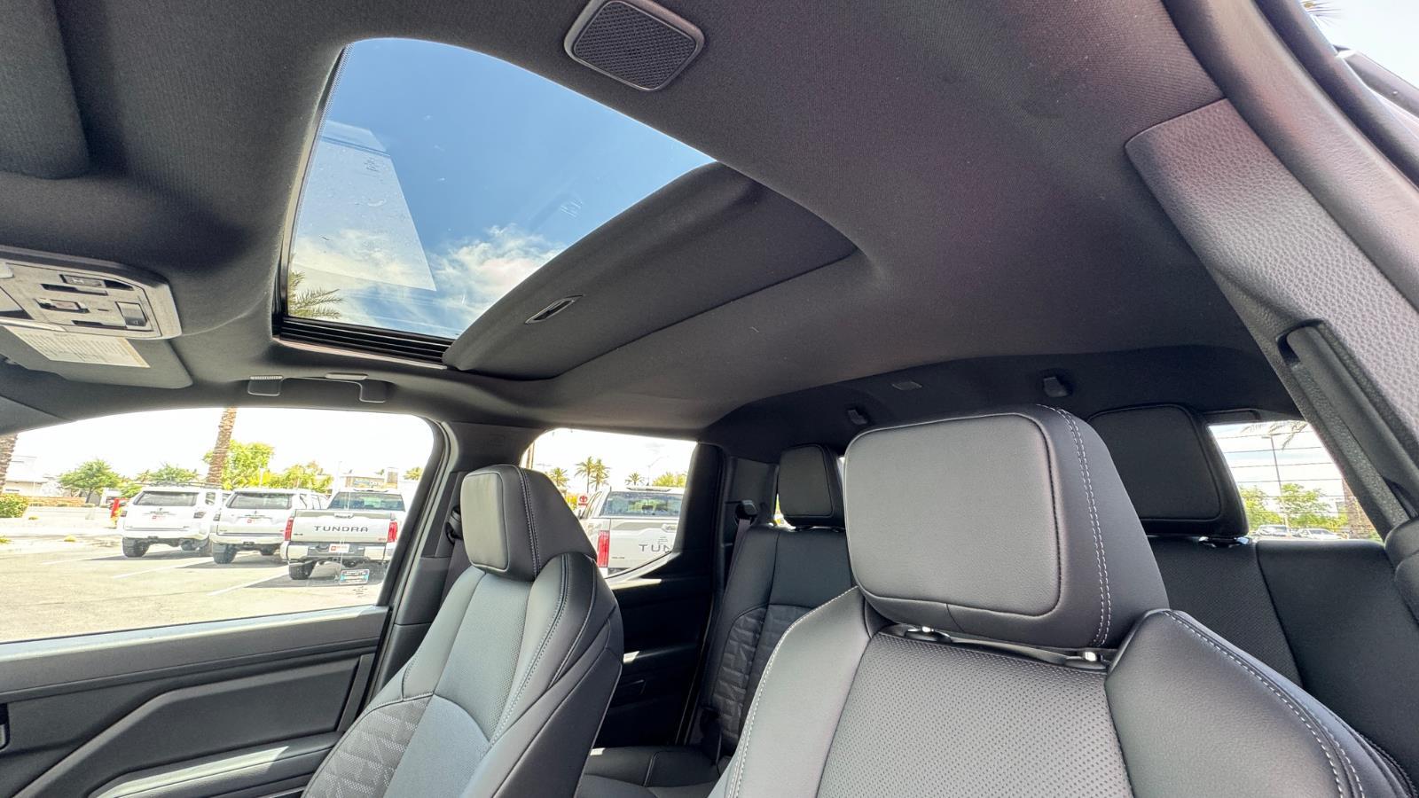 2025 Toyota Tacoma TRD Sport Double Cab photo 19