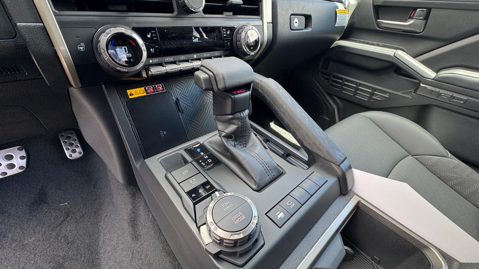 2025 Toyota Tacoma TRD Sport Double Cab photo 23