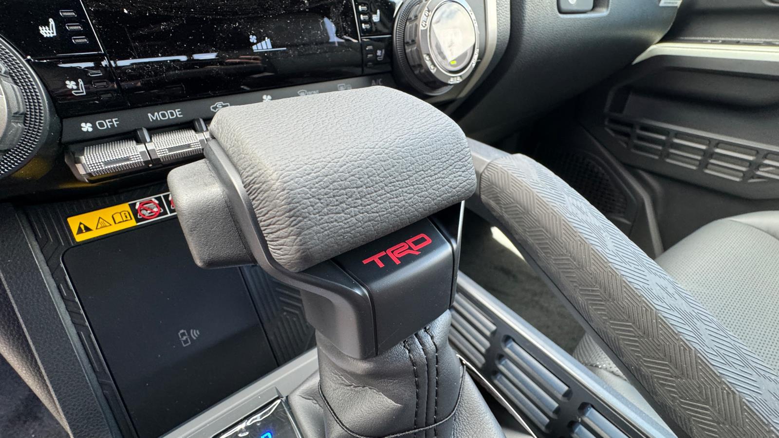 2025 Toyota Tacoma TRD Sport Double Cab photo 25