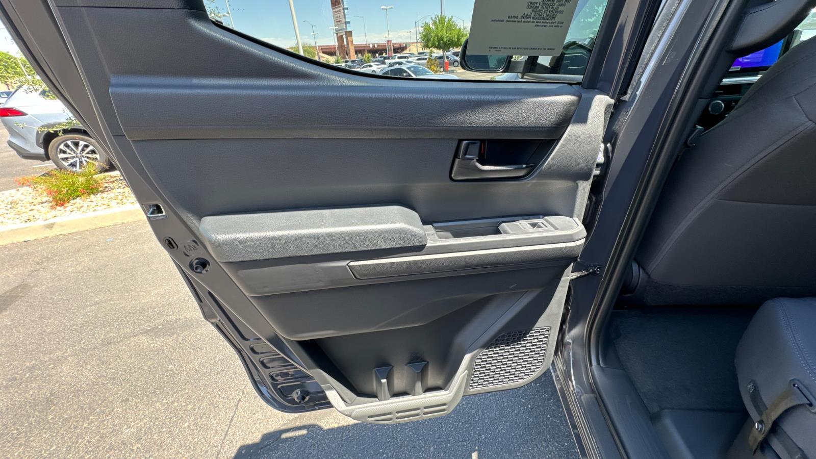 2025 Toyota Tacoma SR5 Double Cab photo 9