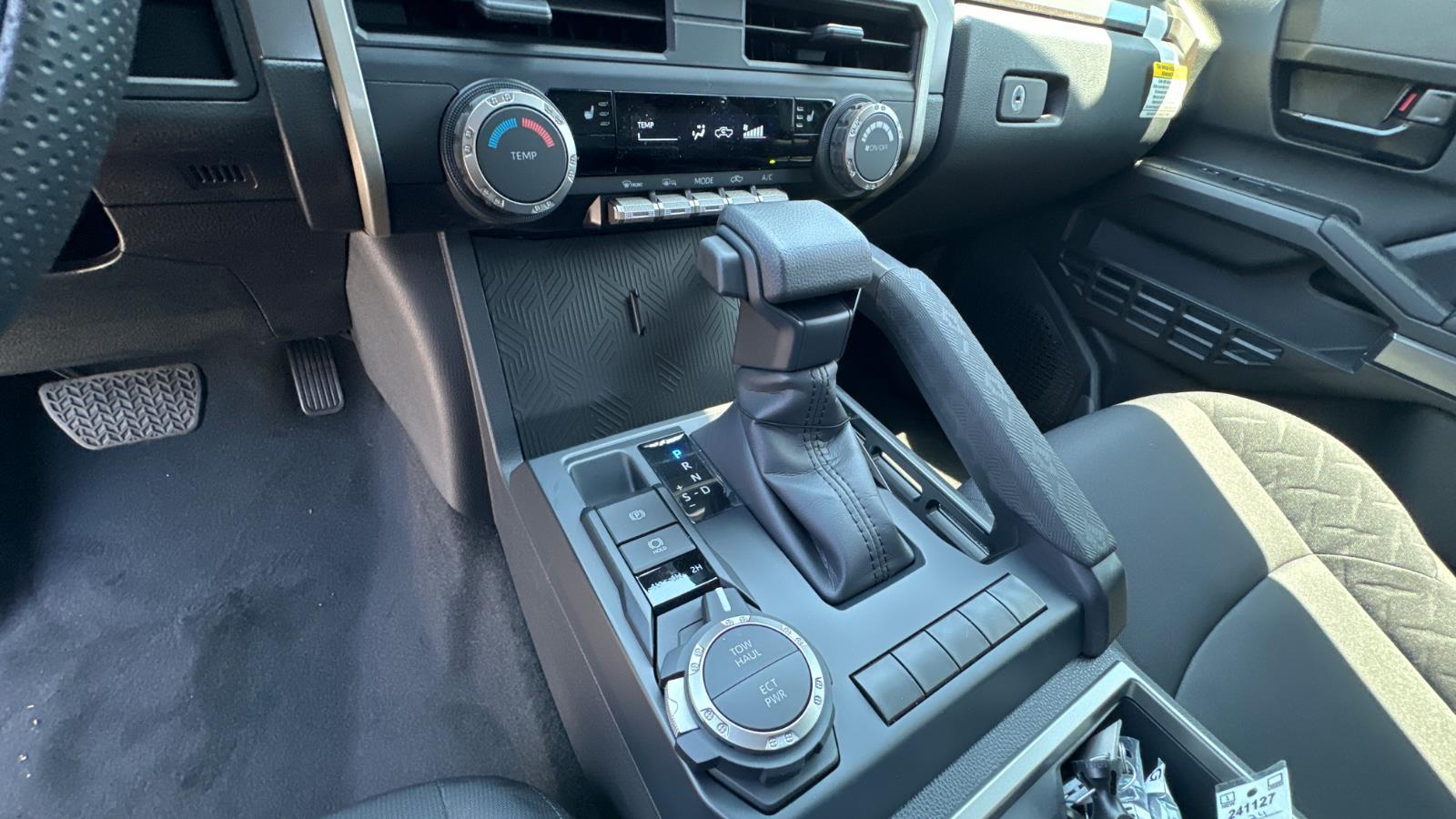 2025 Toyota Tacoma SR5 Double Cab photo 21