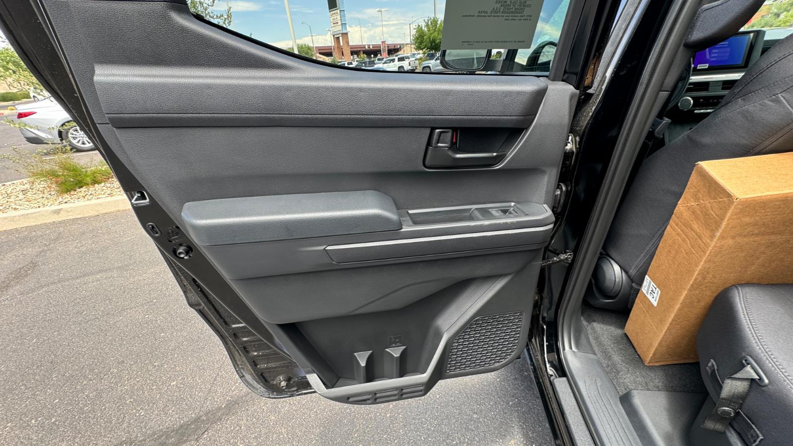 2025 Toyota Tacoma SR5 Double Cab photo 10