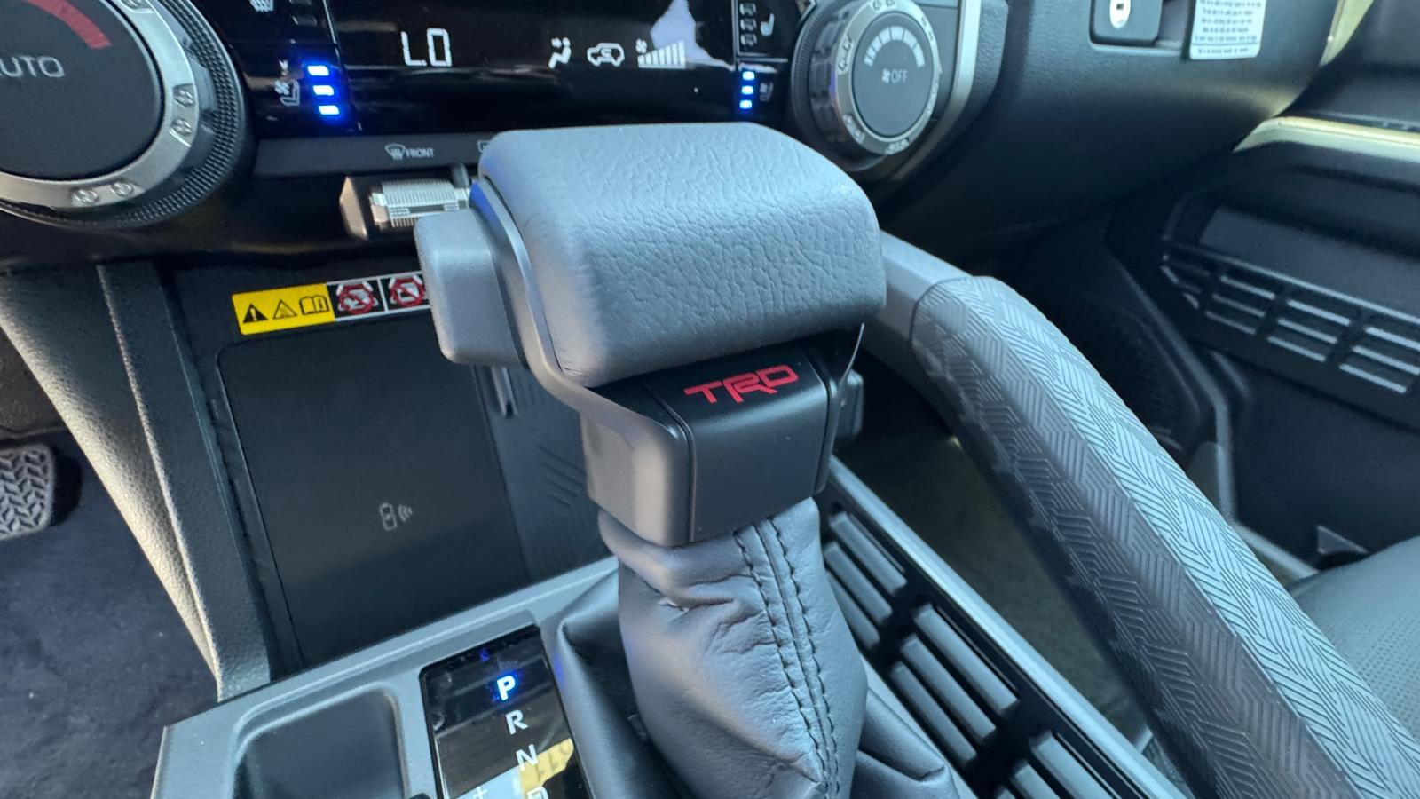 2025 Toyota 4Runner TRD Off-Road Premium photo 26