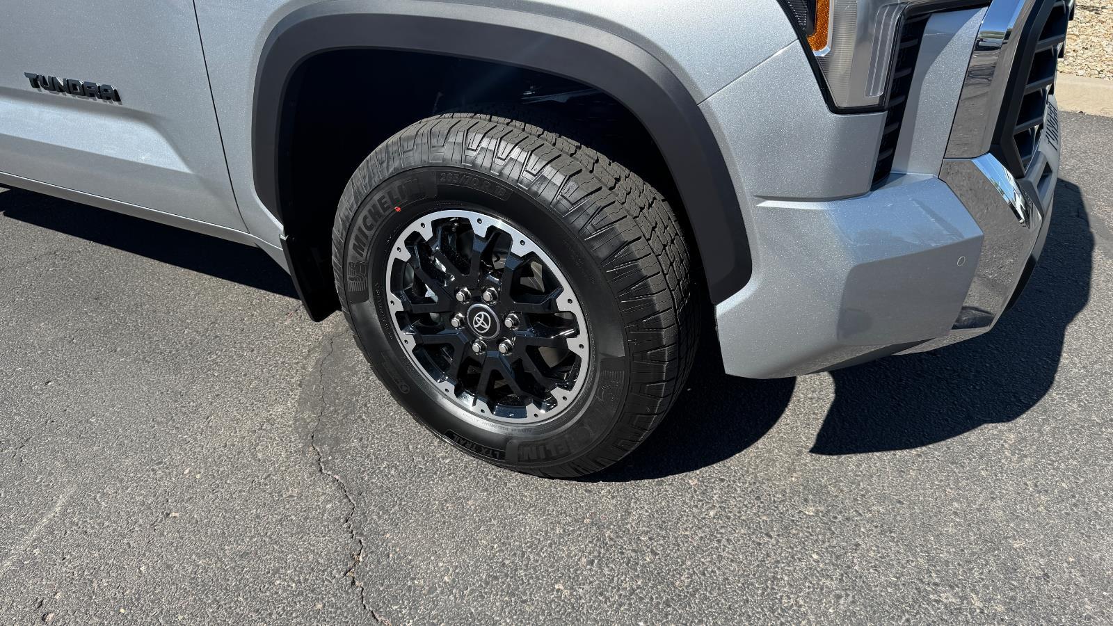 2026 Toyota Tundra SR5 CrewMax photo 6
