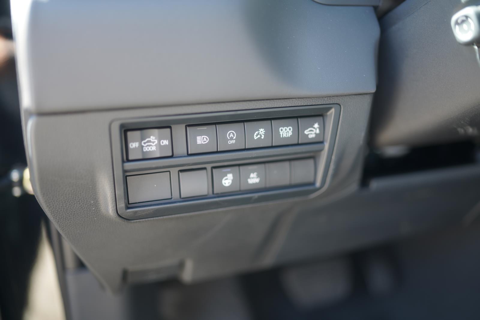 2026 Toyota Tundra Platinum CrewMax photo 14